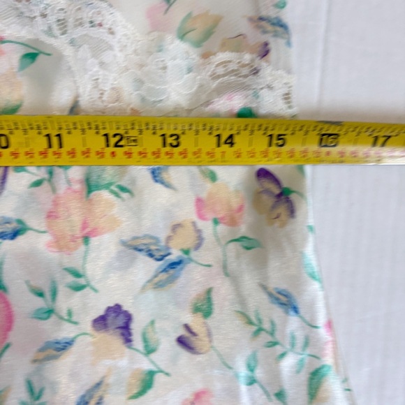 Vintage Victoria’s Secret Gold Label Floral Slip Nightgown Nightie Size Medium - Picture 15 of 16